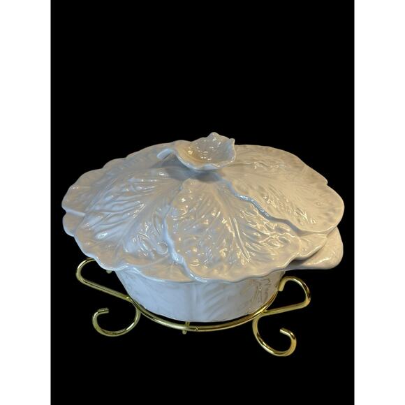 Miramar of California Vintage Cabbage Leaf Baking Chafing Dish with Lid/Stand - Picture 2 of 10